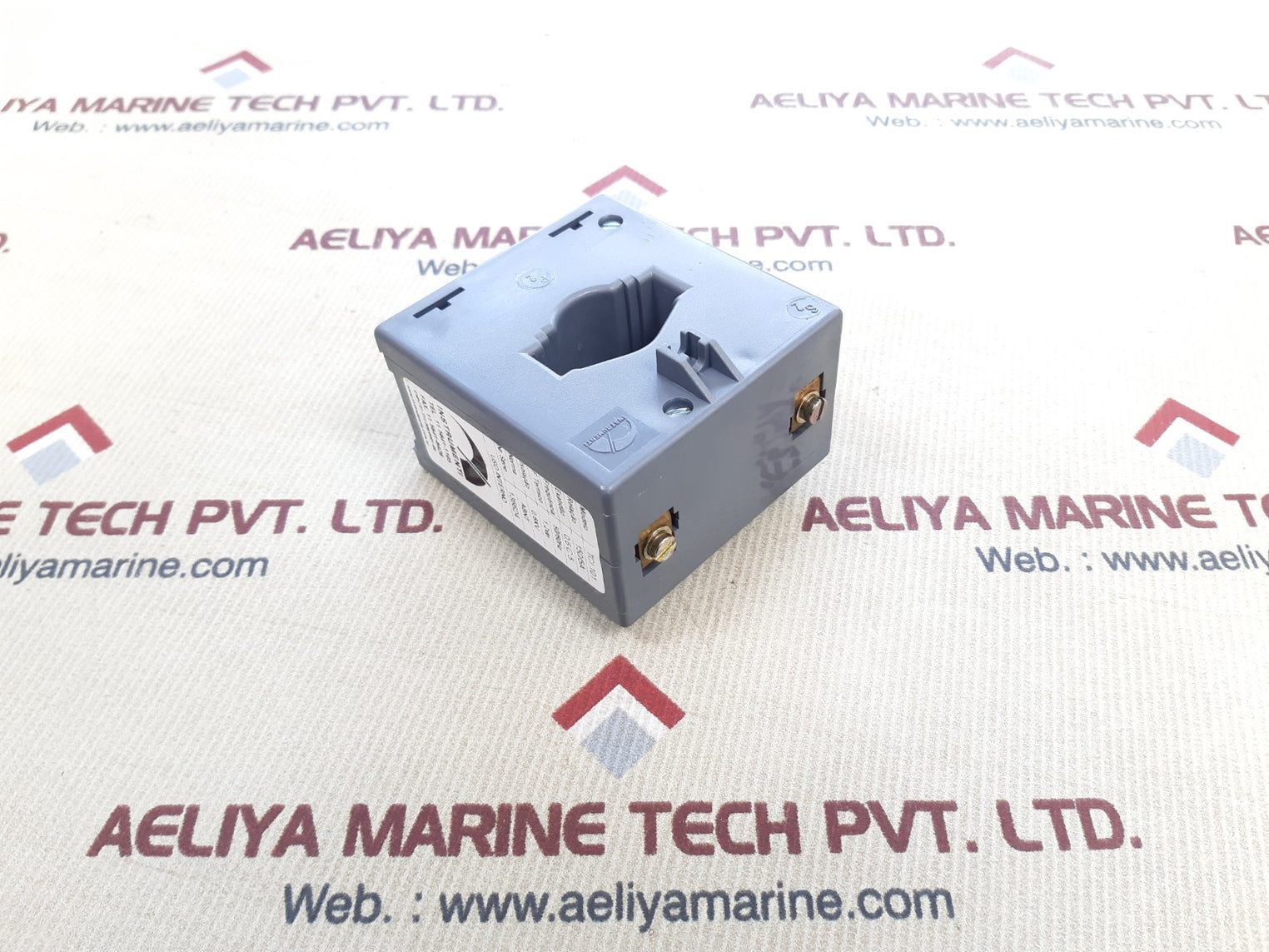 Instrumenti tci 101 current transformer 150/5a