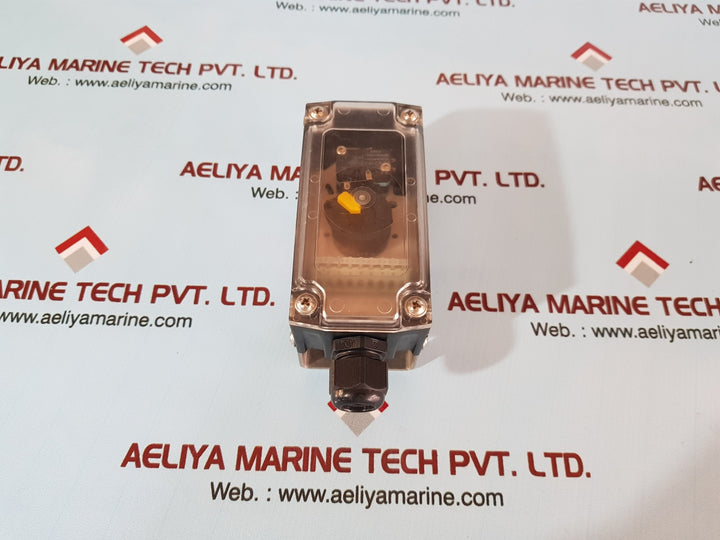 Besi 4050002167 polycarbonate switch