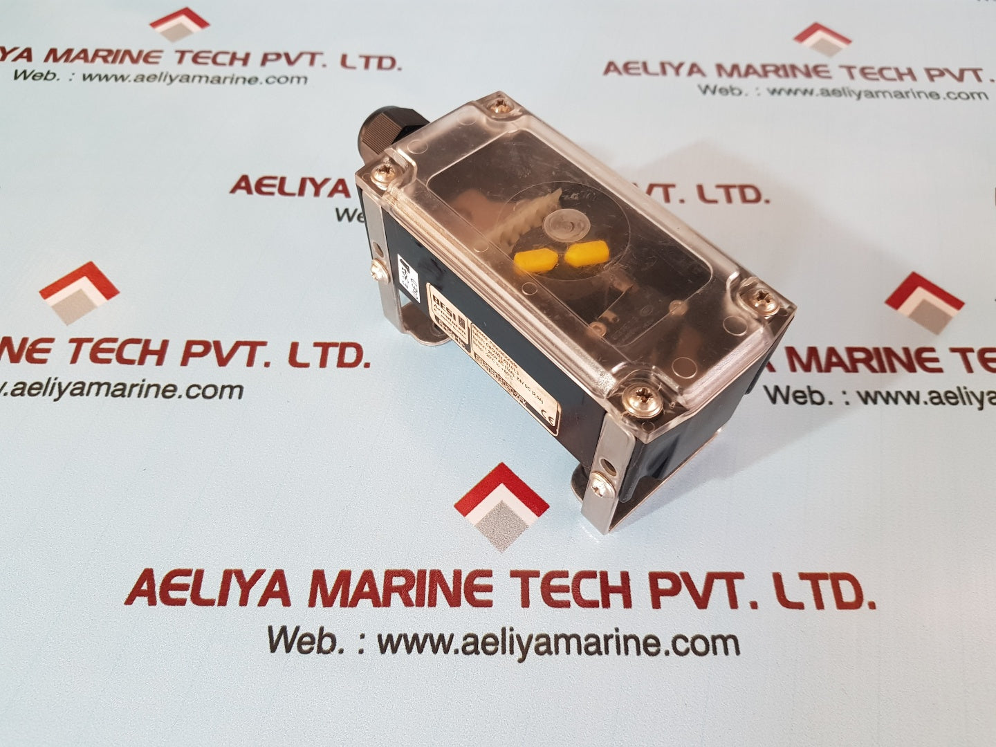 Besi eb2m803020-zfk polycarbonate switch