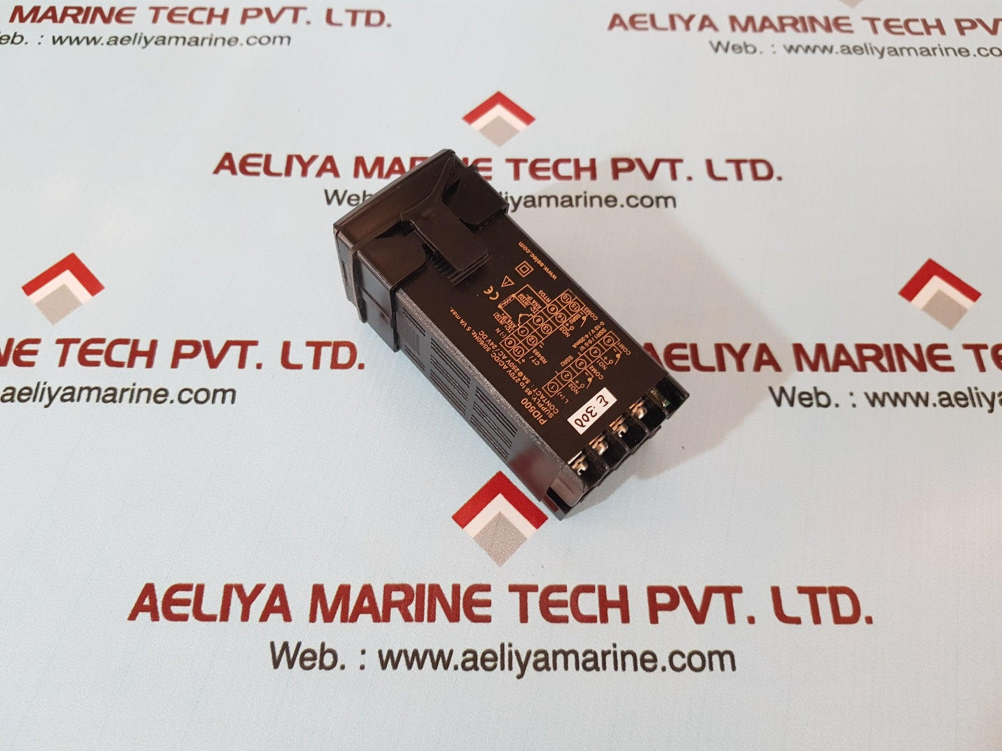 Selec pid500-2-0-00 temperature controller