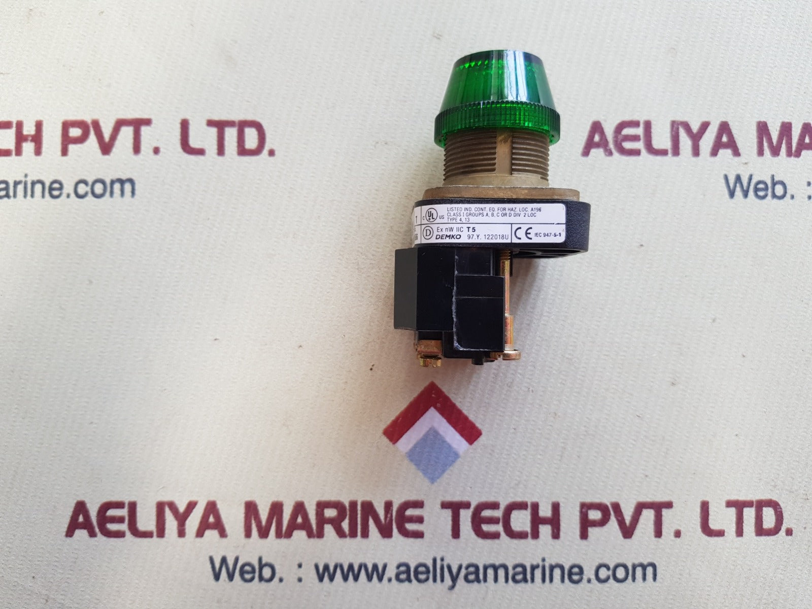 Allen bradley 800t-p16 ser.t green pilot light 