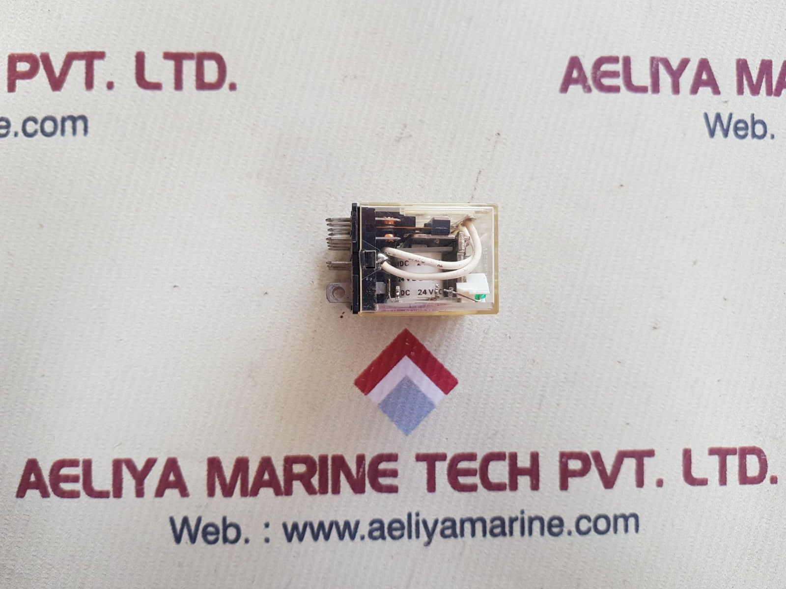 Omron ly4n relay 
