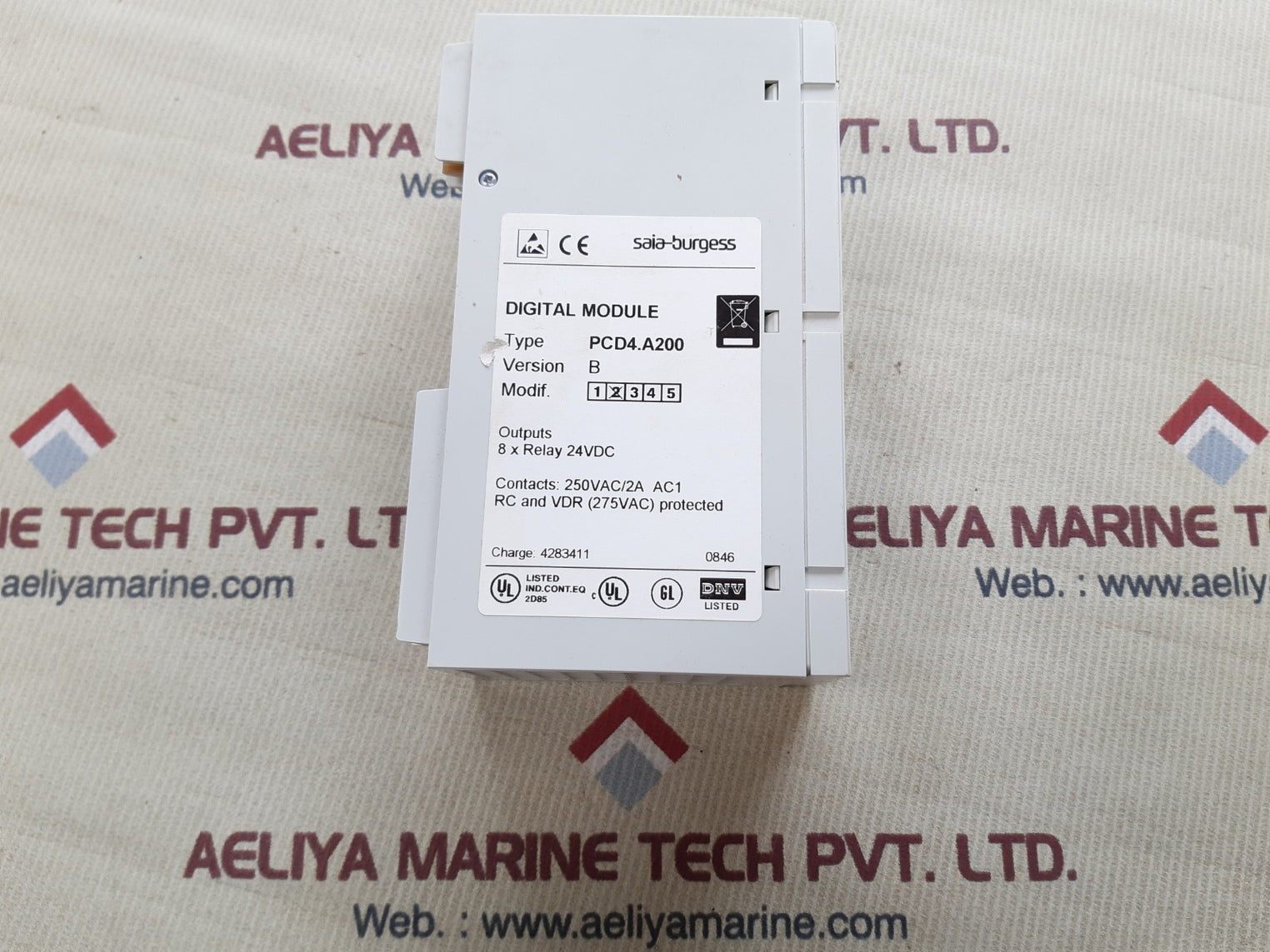 Saia-burgess pcd4.a200 digital output module