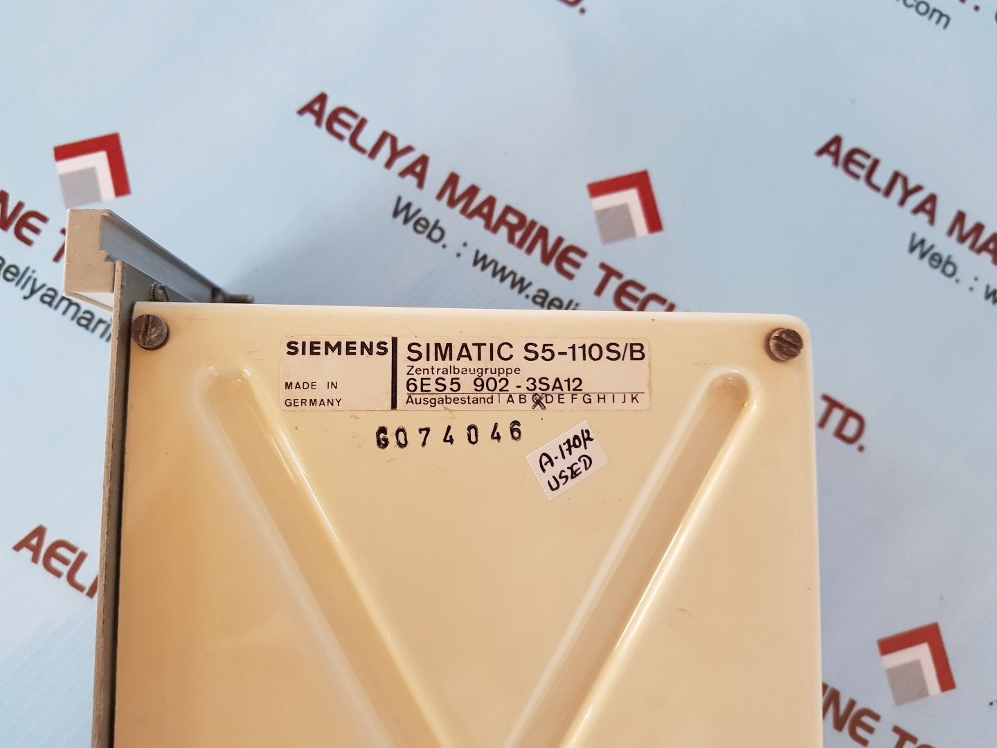 Siemens simatic s5-110s/b central processor unit 6es5 902-3sa12
