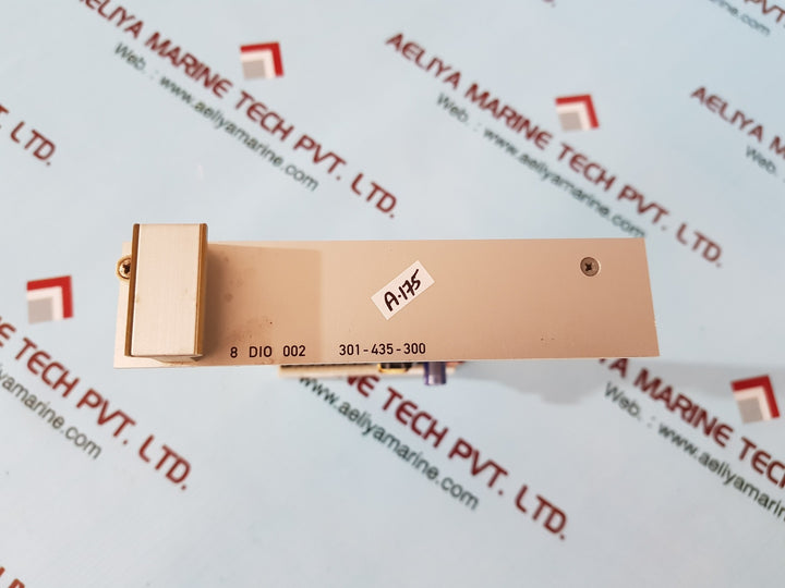 Industronic 8 dio 002 301-435-300 digital i/o board 301-435-370-a1