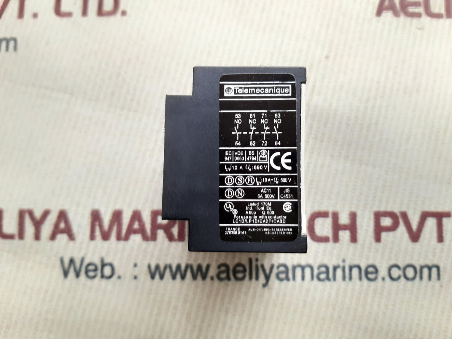 Telemecanique la1 dn22 019632 contact block