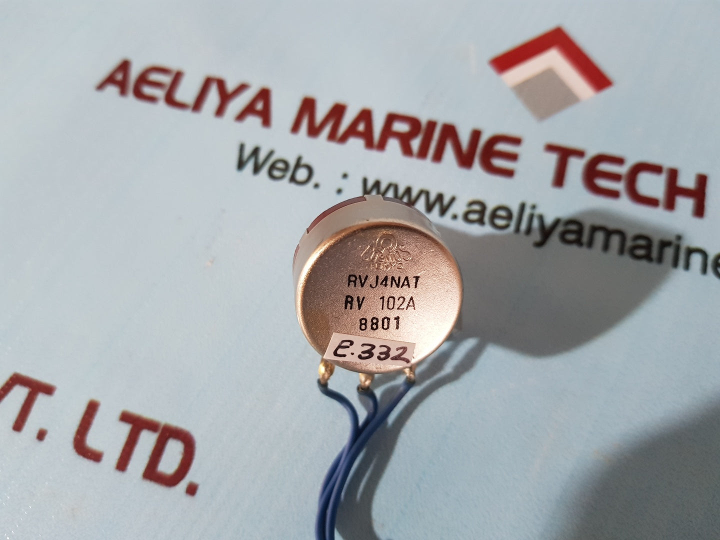 Cosmos rvj4nat remote a.v.r.