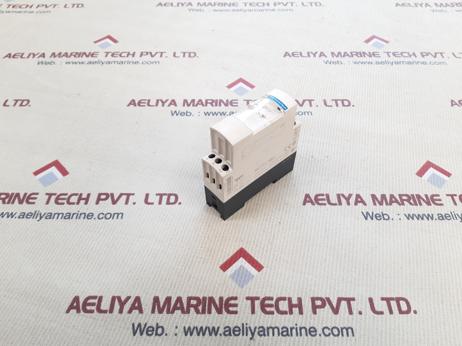 Telemecanique re7tl11bu timer 0.05s-300h