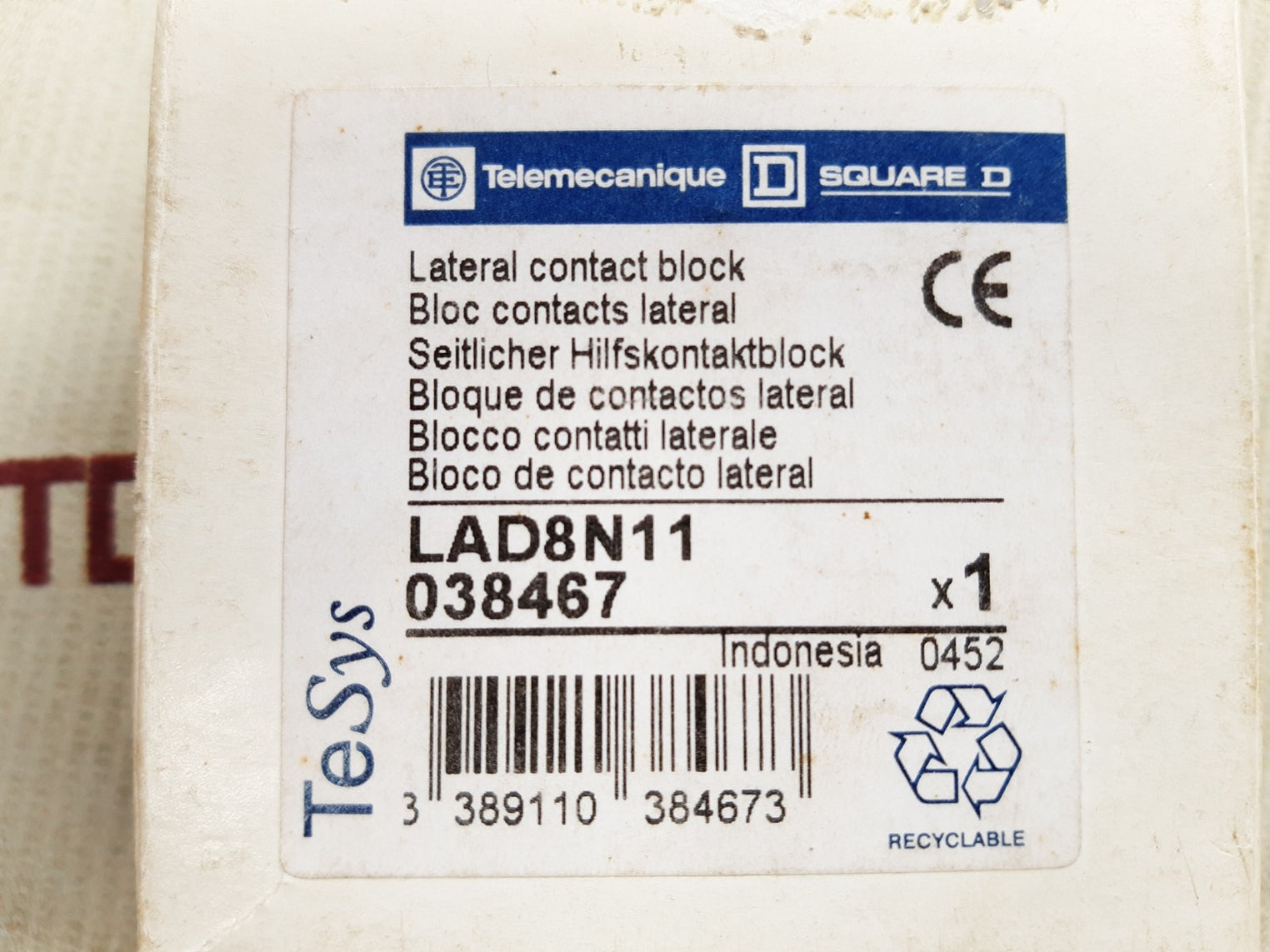 Telemecanique lad8n11 contact block