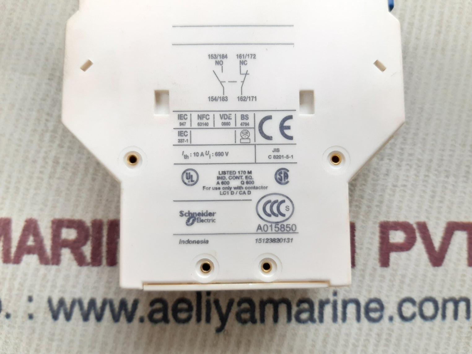 Telemecanique lad8n11 contact block