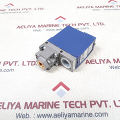 Telemecanique xml a010b2s11 pressure switch