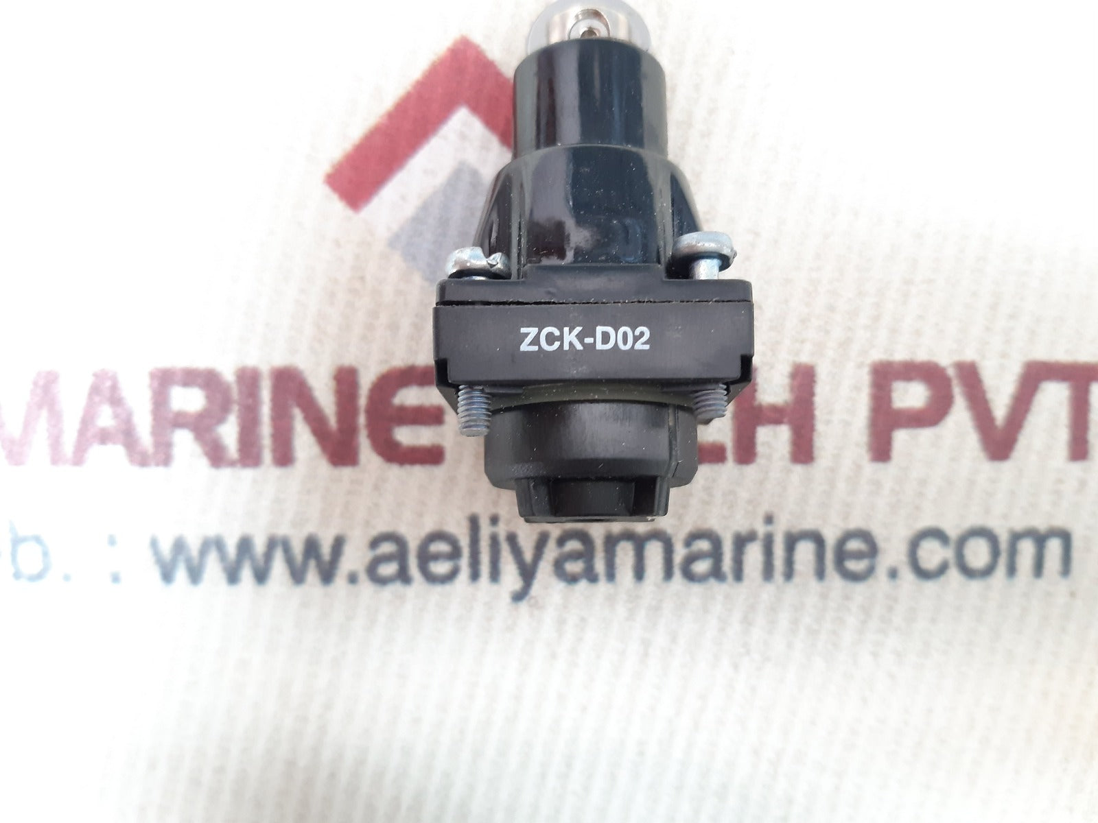 Telemecanique zck-d02 limit switch
