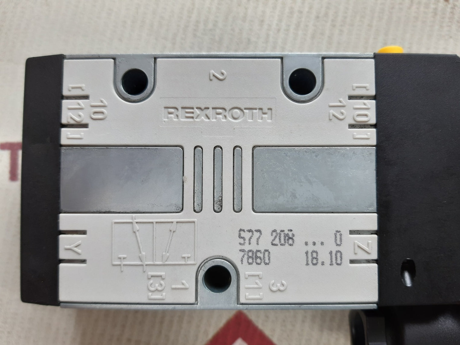 Rexroth 577 208 022 0 solenoid valve