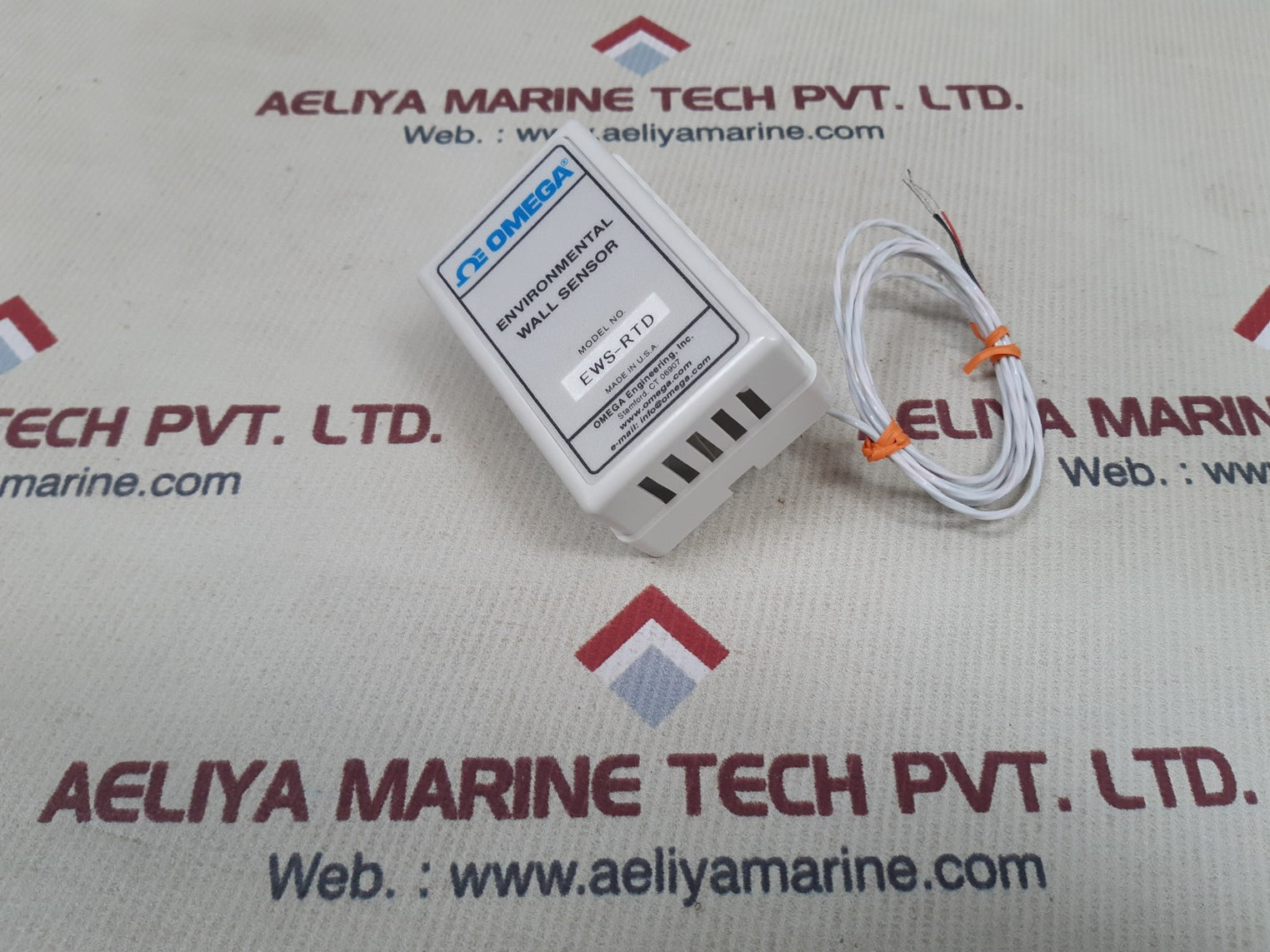 Omega ews-rtd wall mount sensors