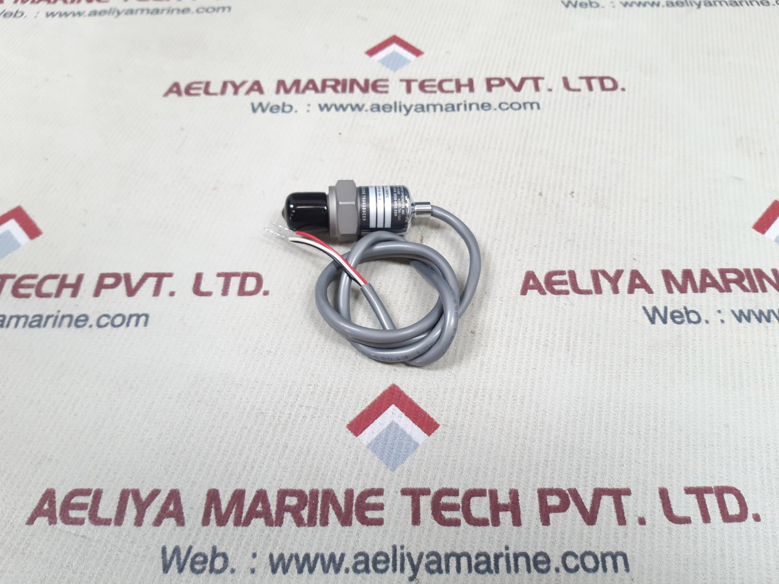 Meas m3041-000005-100pg pressure transducer