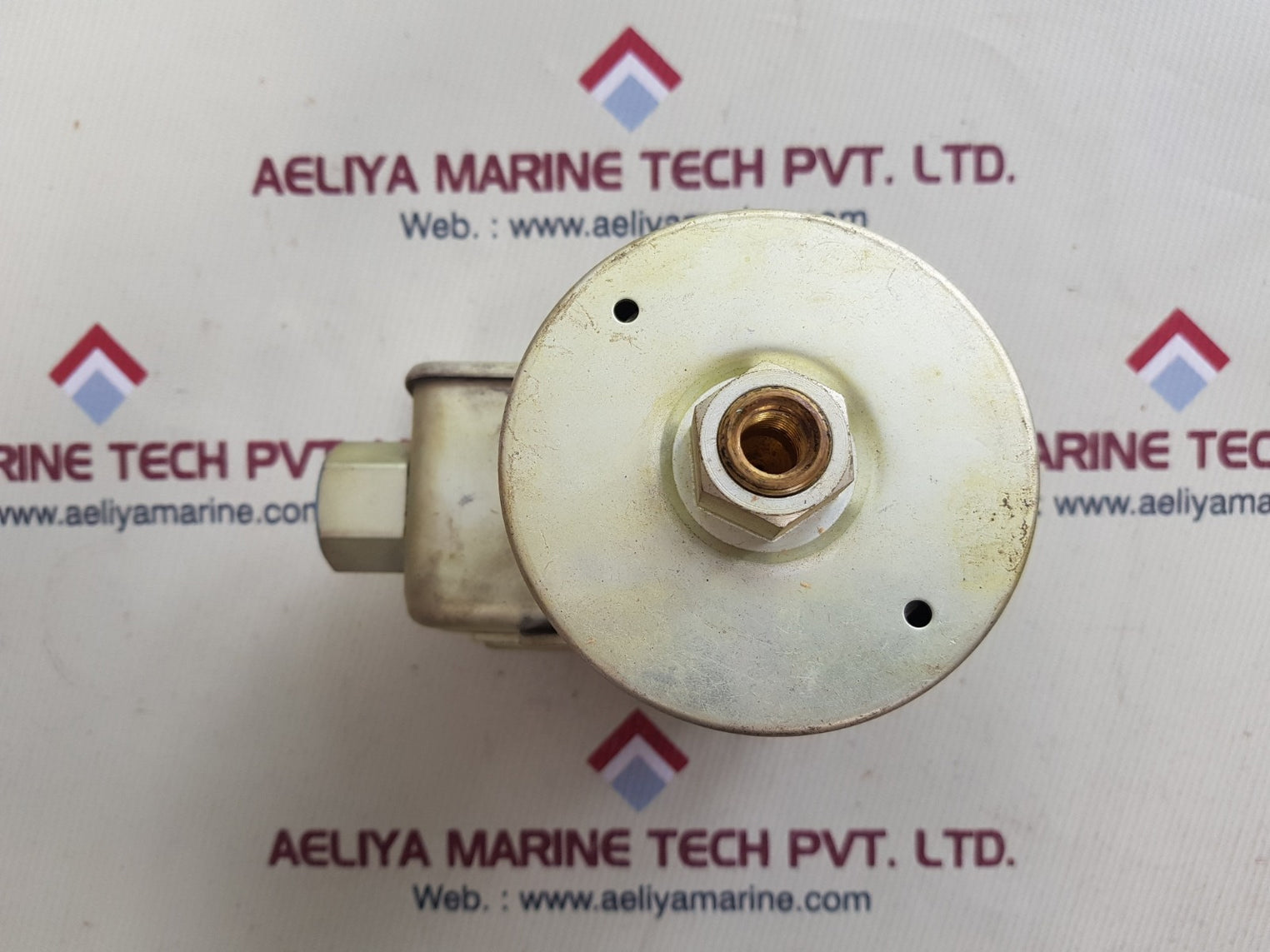 Detroit 4500-7 low level pressure switch