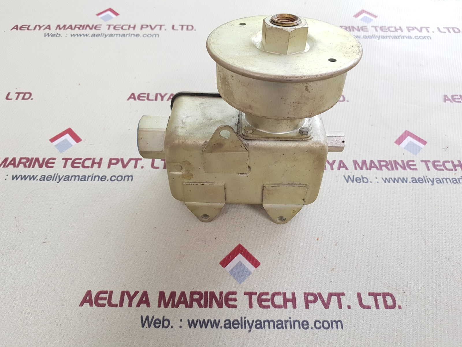 Detroit 4500-7 low level pressure switch