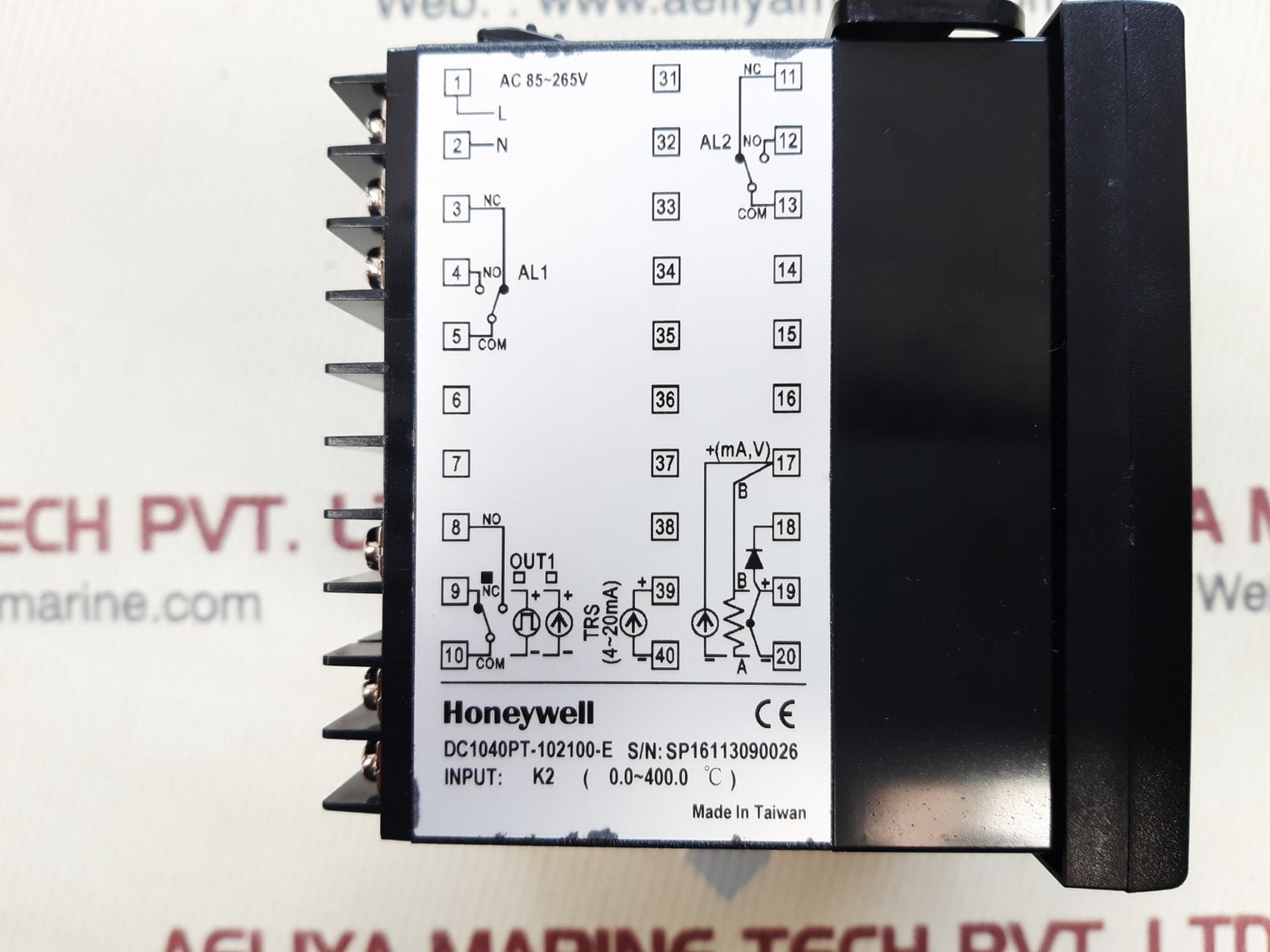 Honeywell dc1040pt-102100-e pid controller