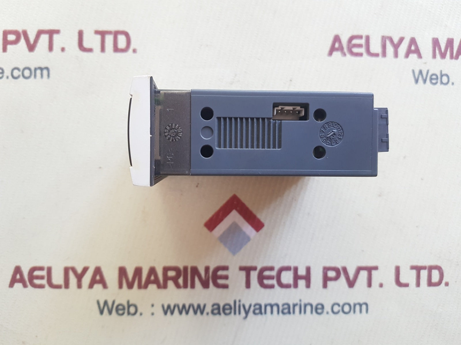 Carel ir33z9mr20 electronic controller