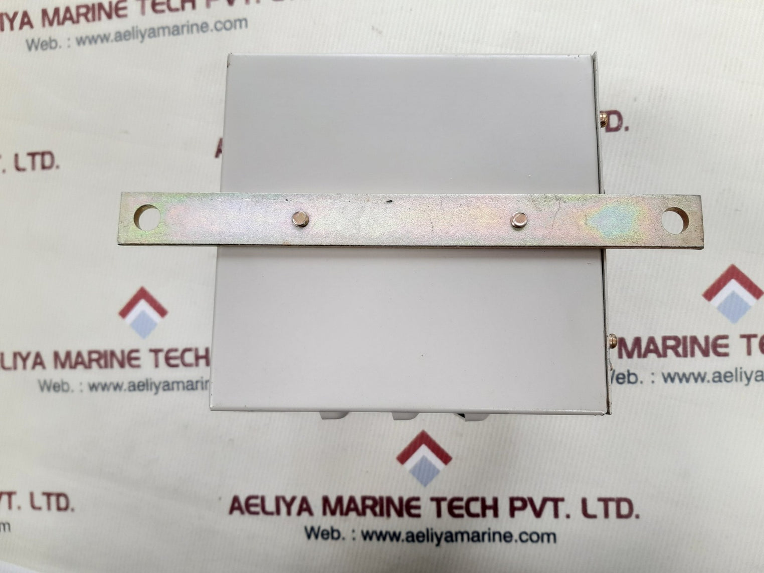Terasaki 0qb-110 capacitor tripping device