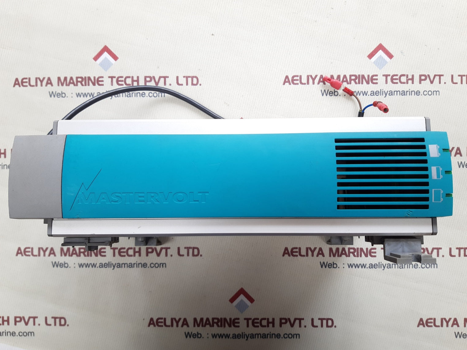 Mastervolt ivo smart charger 24/15-2