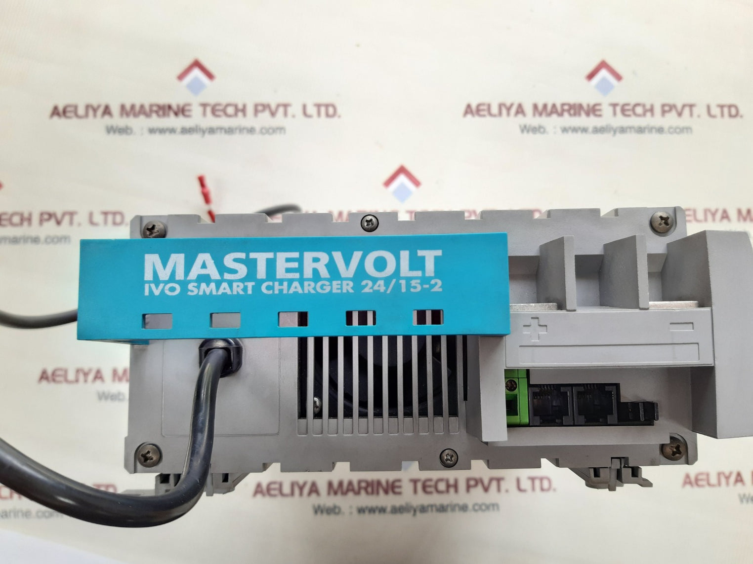Mastervolt ivo smart charger 24/15-2