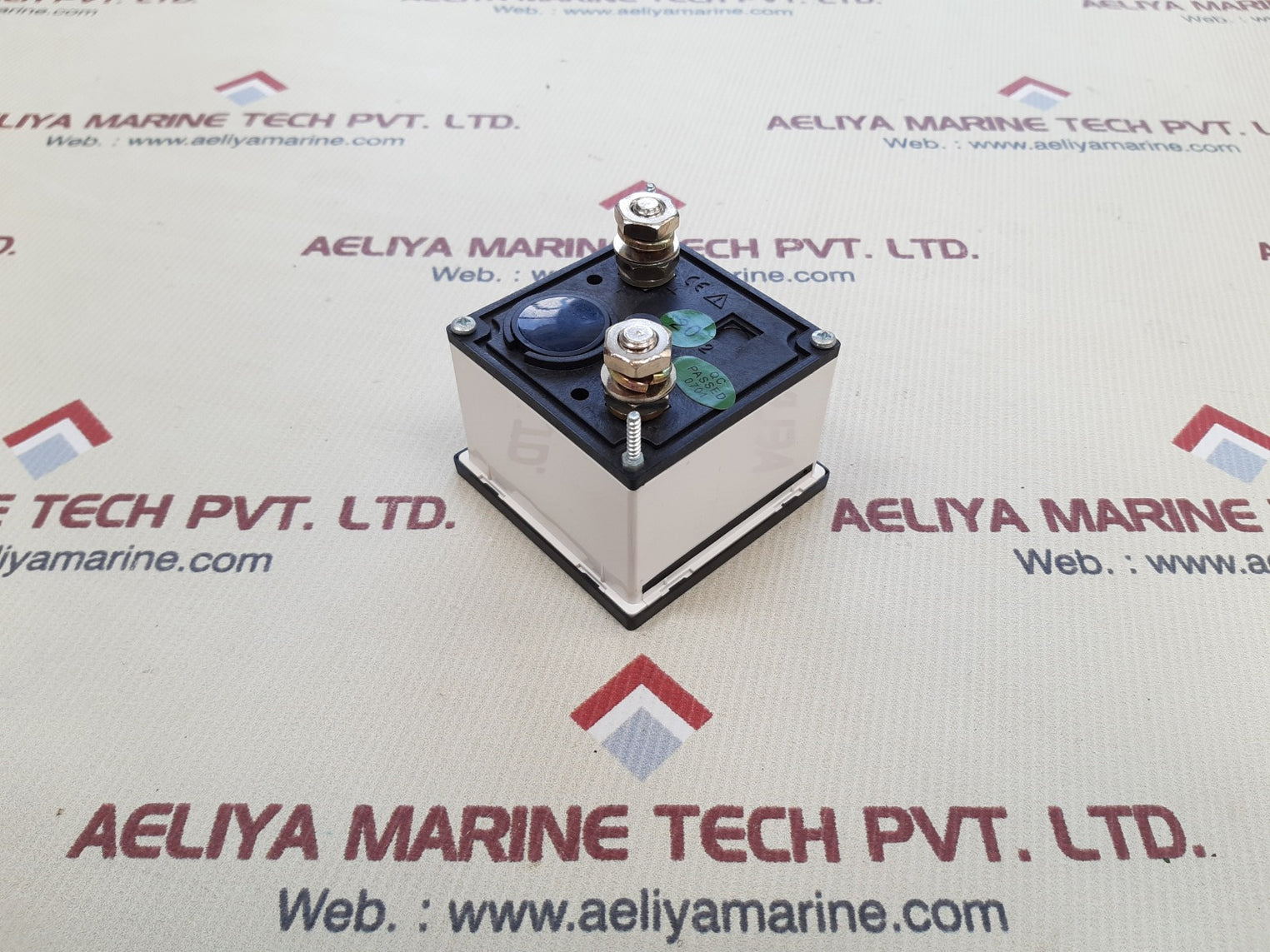 Sd-72 analog panel meter