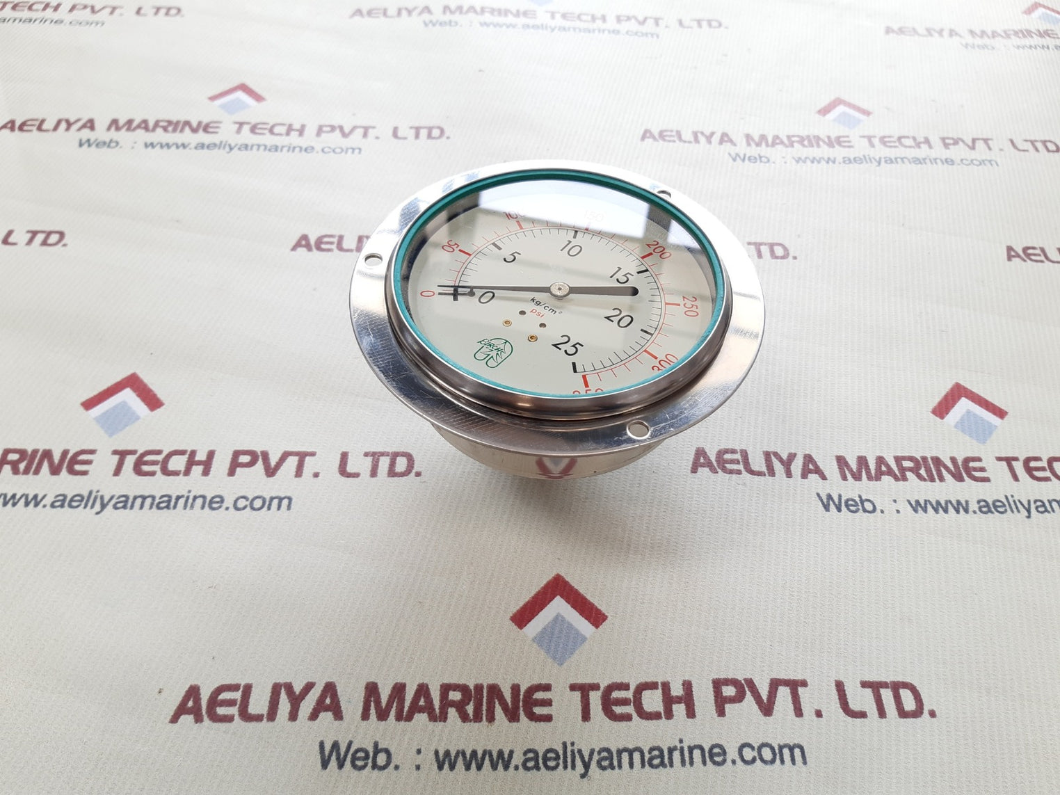 Birch 0-25 kg/cm2,0-350 psi compound gauge