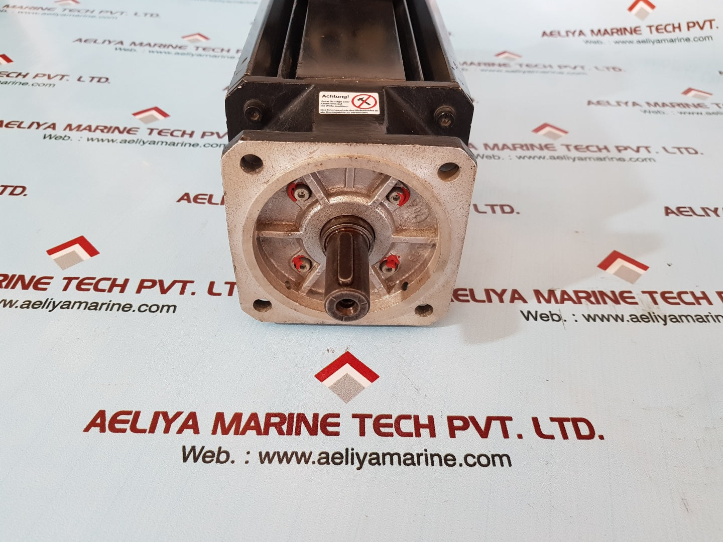 Kollmorgen sm 56-l 3000-g-ibk servo motor