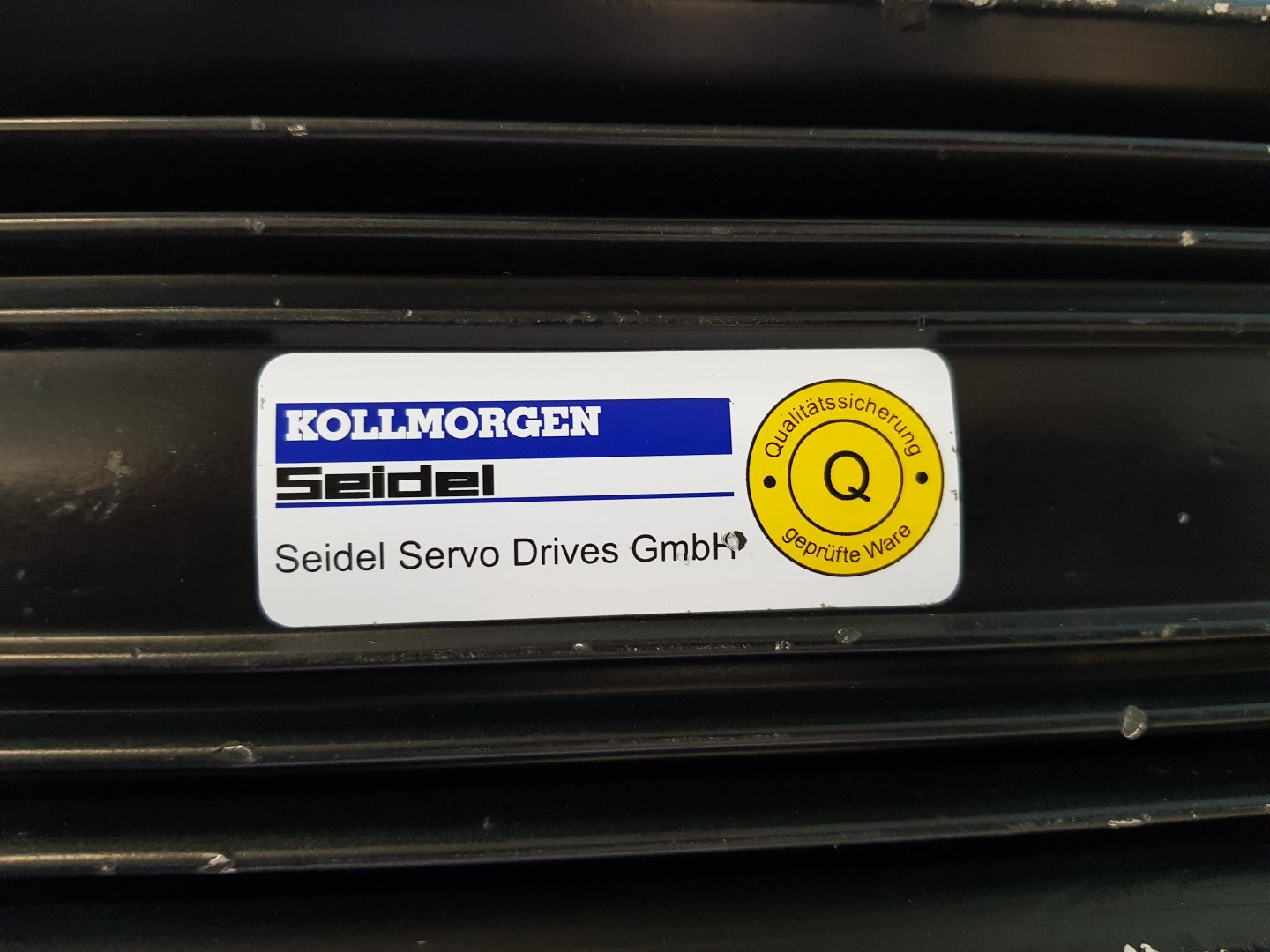 Kollmorgen sm 56-l 3000-g-ibk servo motor