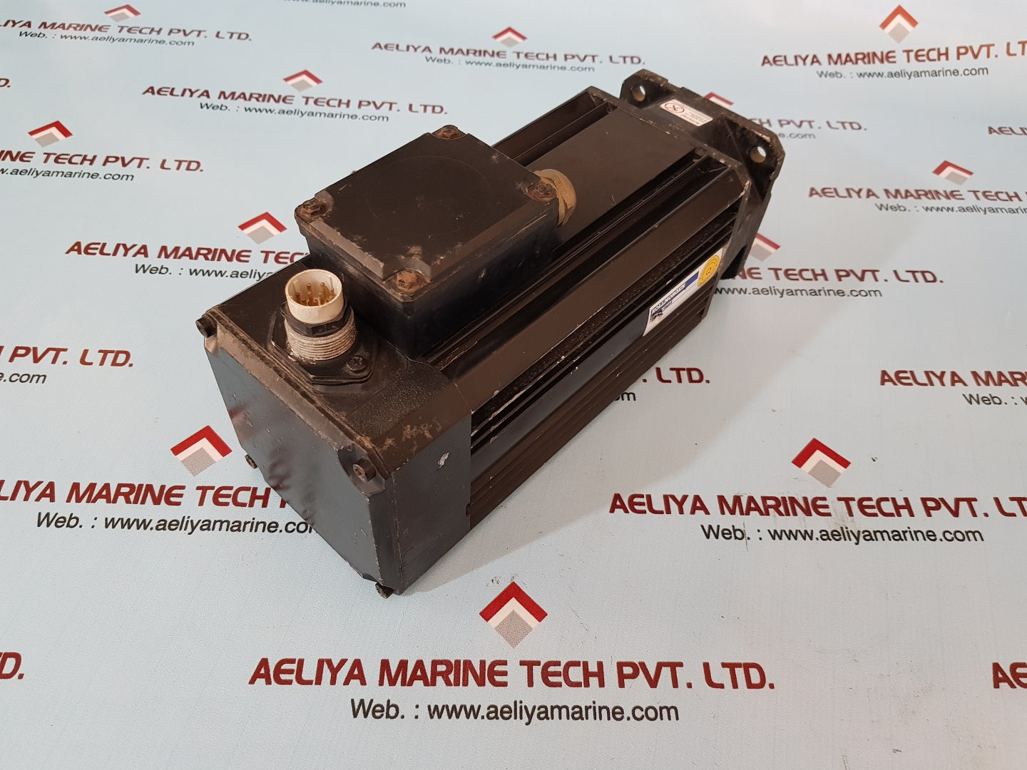 Kollmorgen seidel sm 56-l-3000-g-ibk servo motor p 2,26 kw