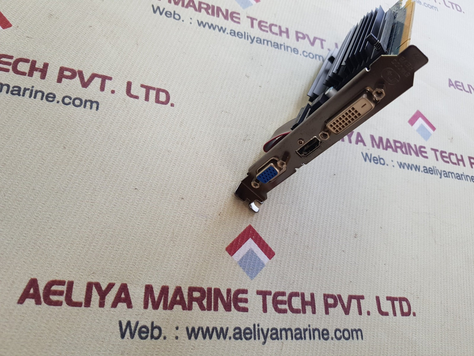 Sapphire radeon hd6450 512m hdmi/dvi-d/vga graphic card