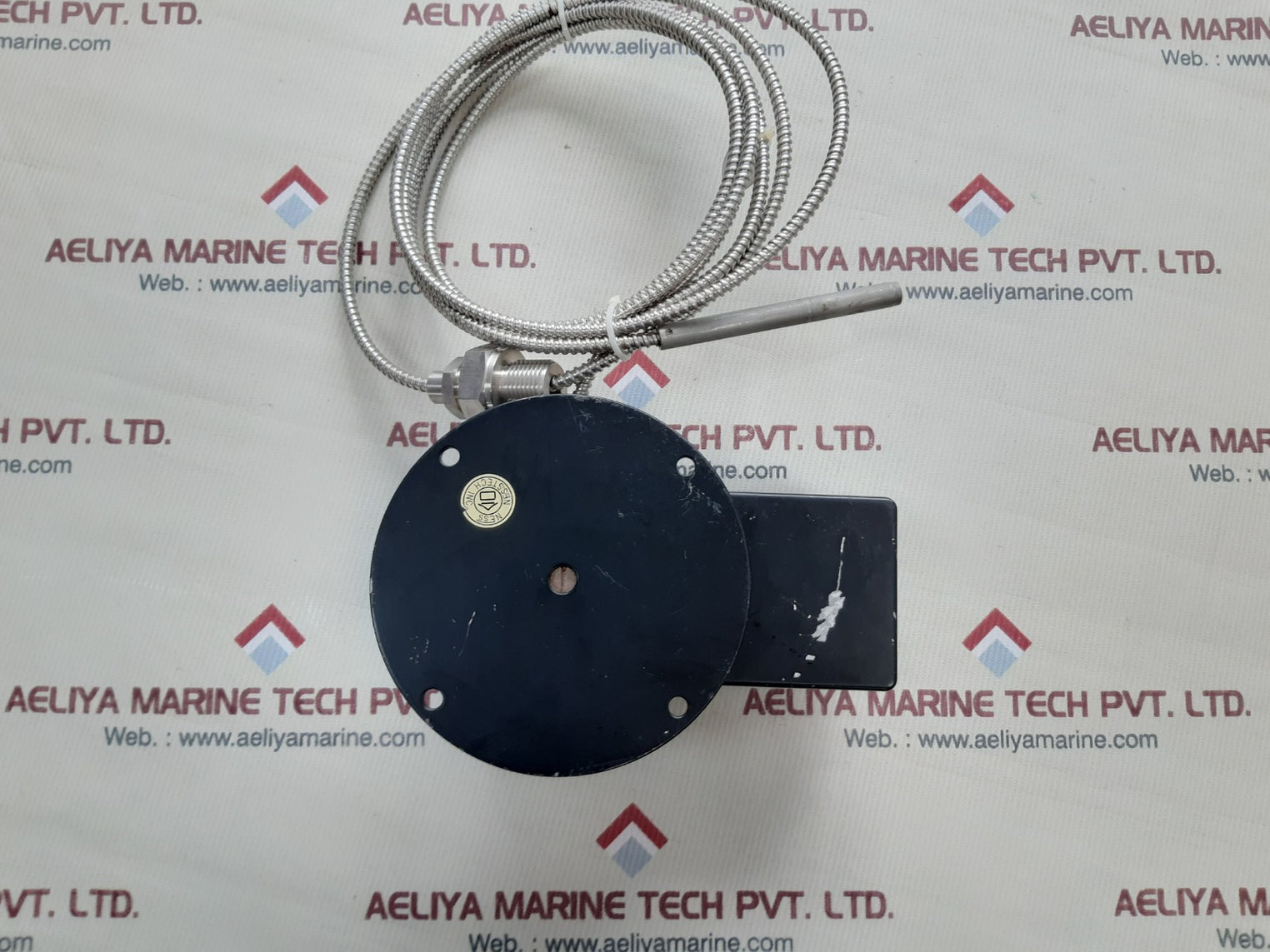 Ness tus-m1ru-s thermometer 0-100 'c