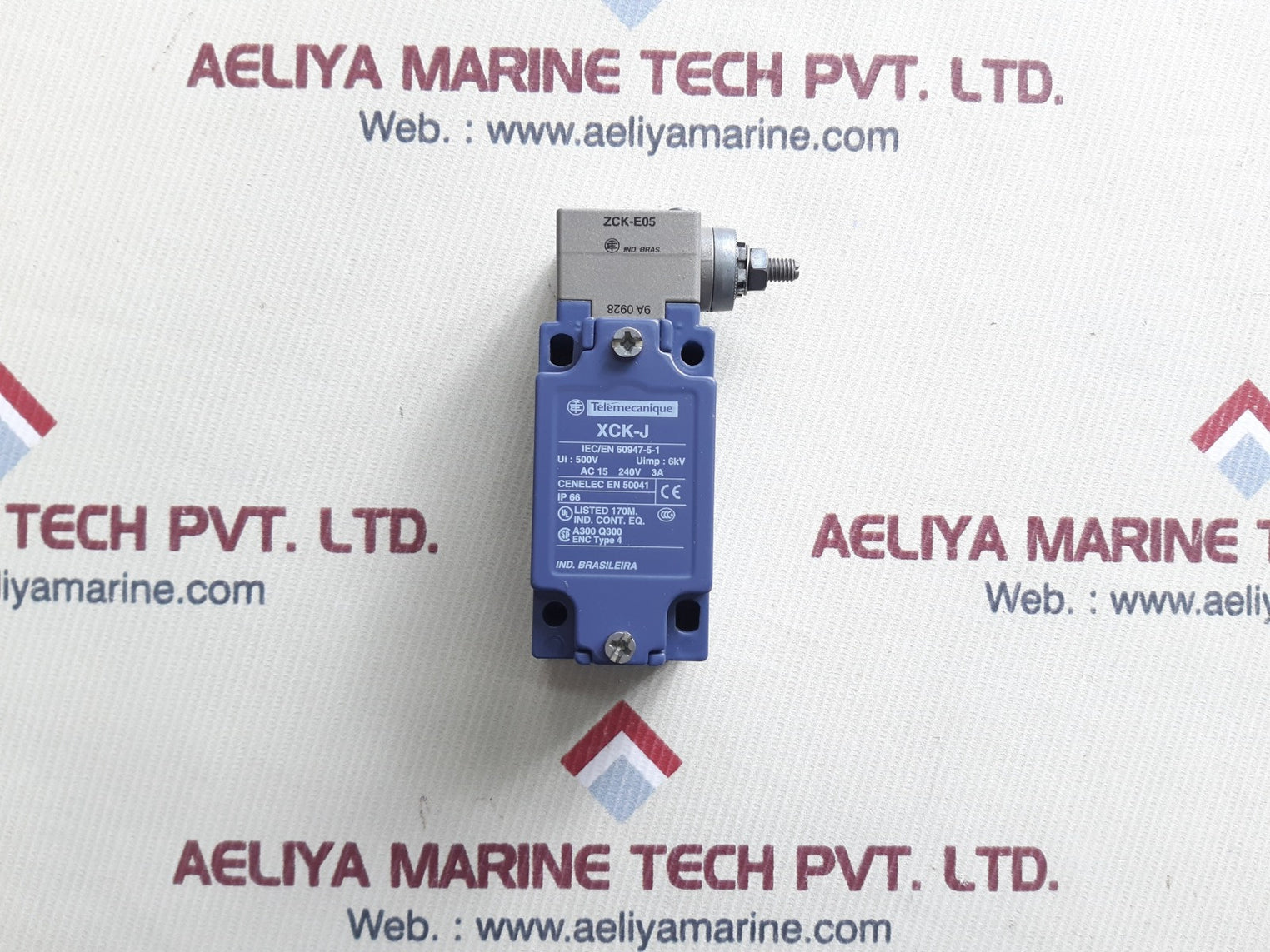 Schneider xck-j10511 limit switch