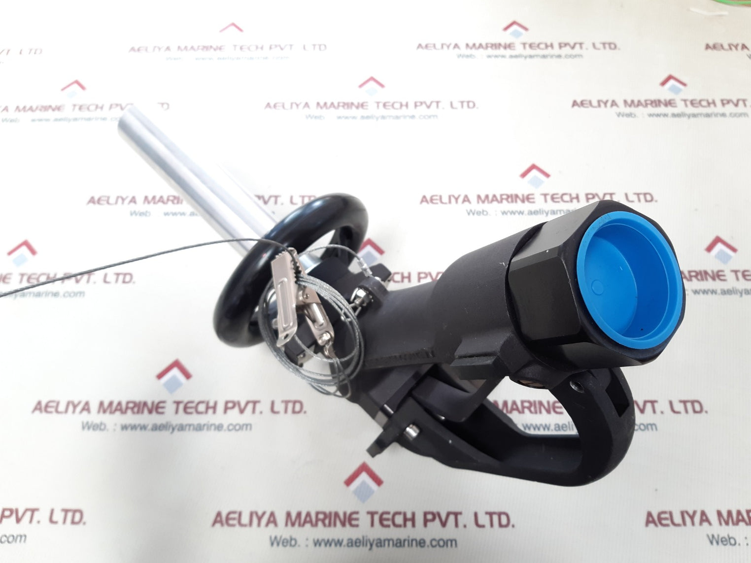 Emco wheaton g180-grtb commercial aircraft refueling nozzle