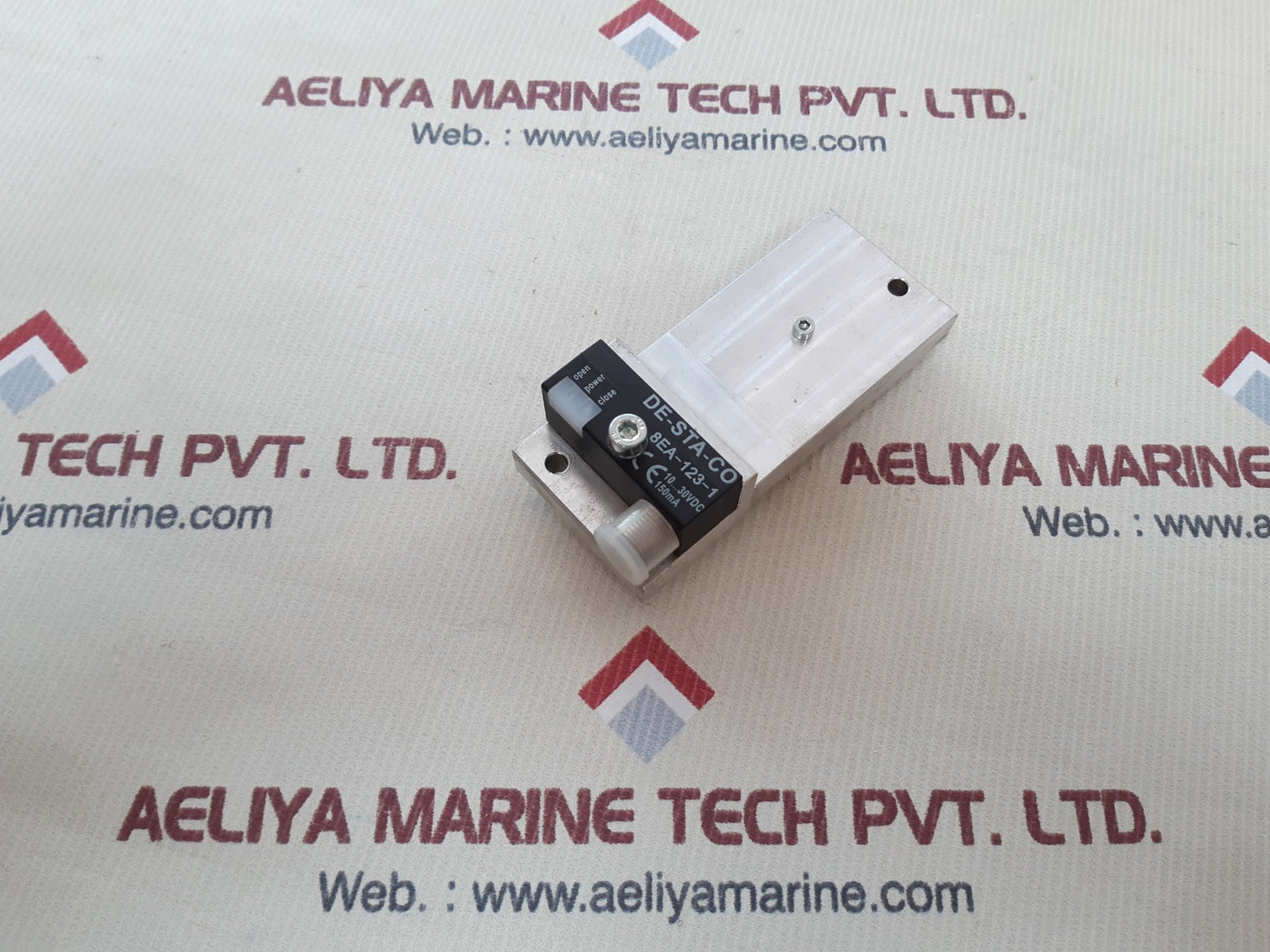 De-sta-co 8ea-123-1 pneumatic clamp