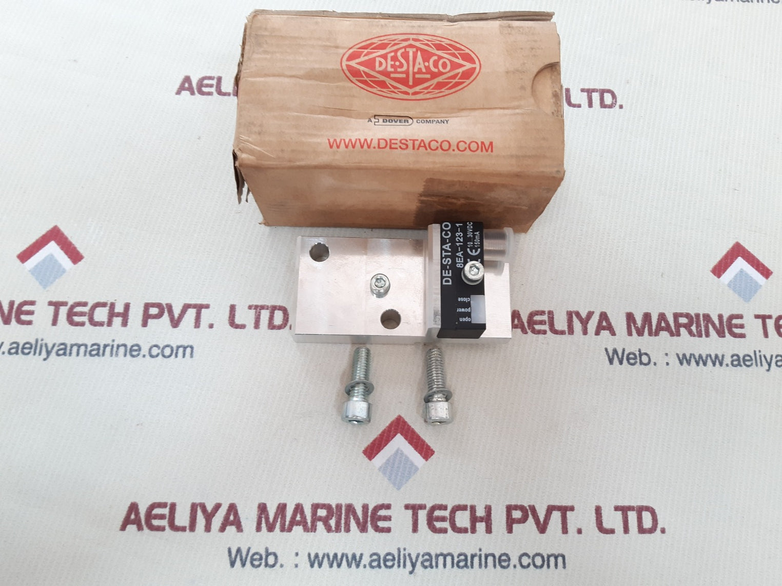 De-sta-co 8ea-123-1 pneumatic clamp