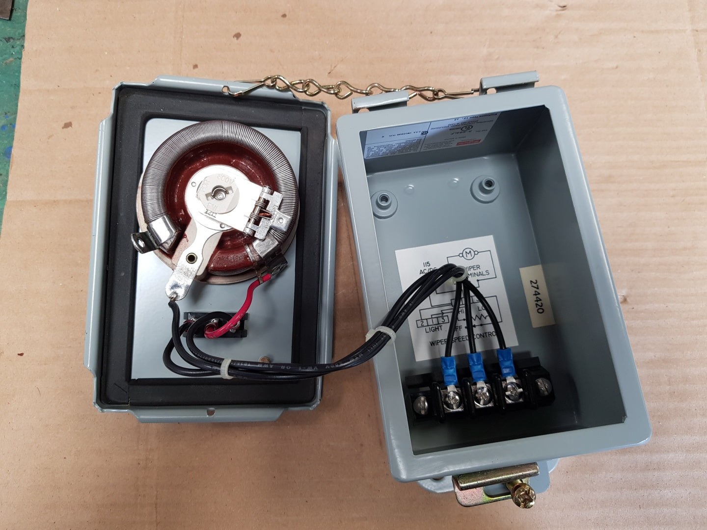 Bae systems window wiper controller 115v ac/dc