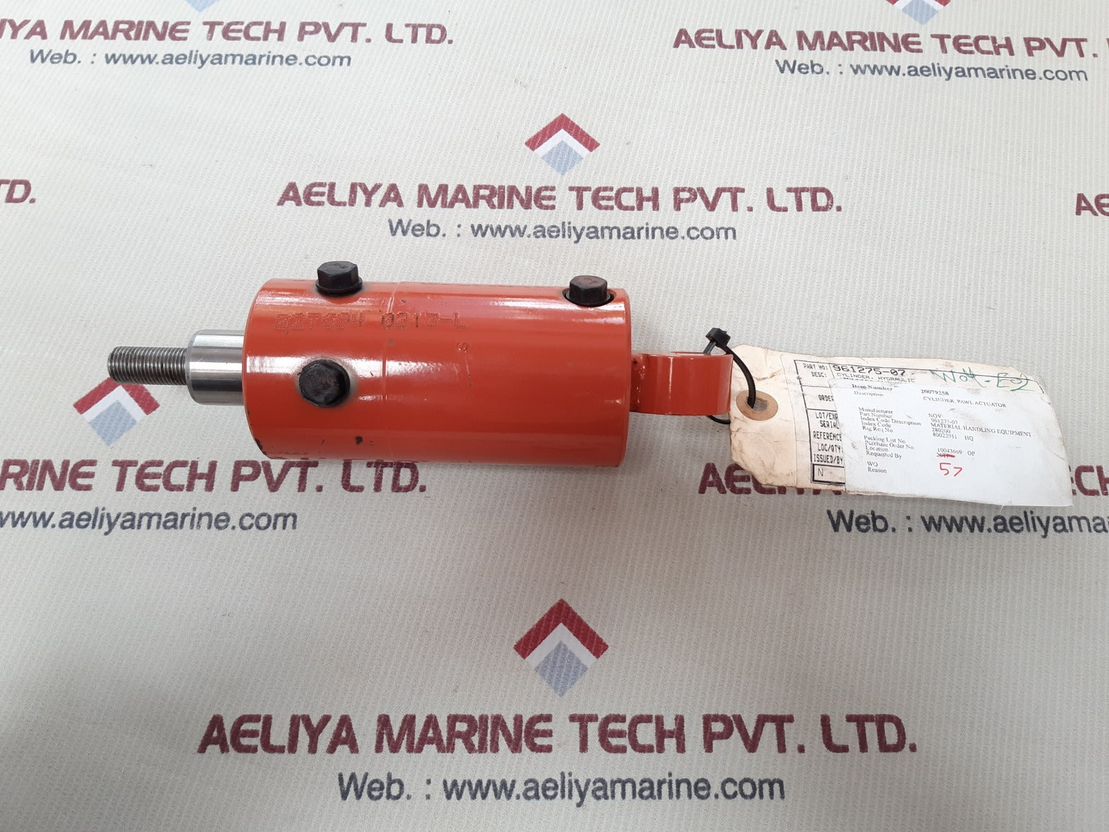 Nov 961275-07 hydraulic cylinder 027694 0213- l
