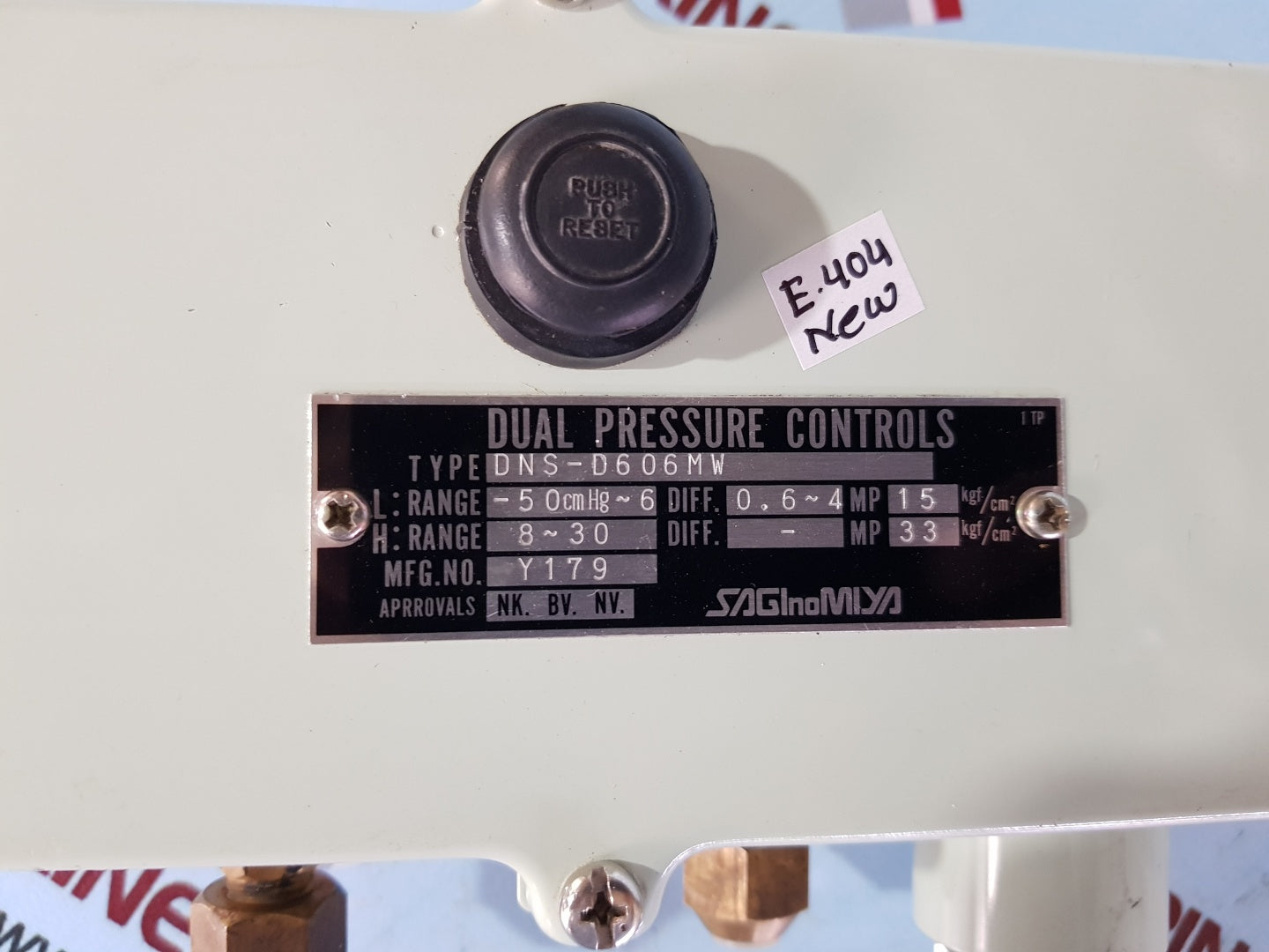 Saginomiya dns-d606m w dual pressure controls