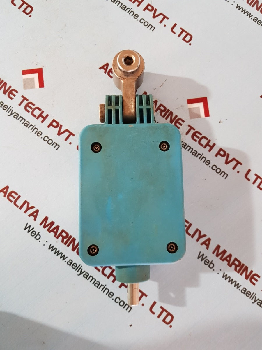 Cranesmart 124 anti-two-block switch