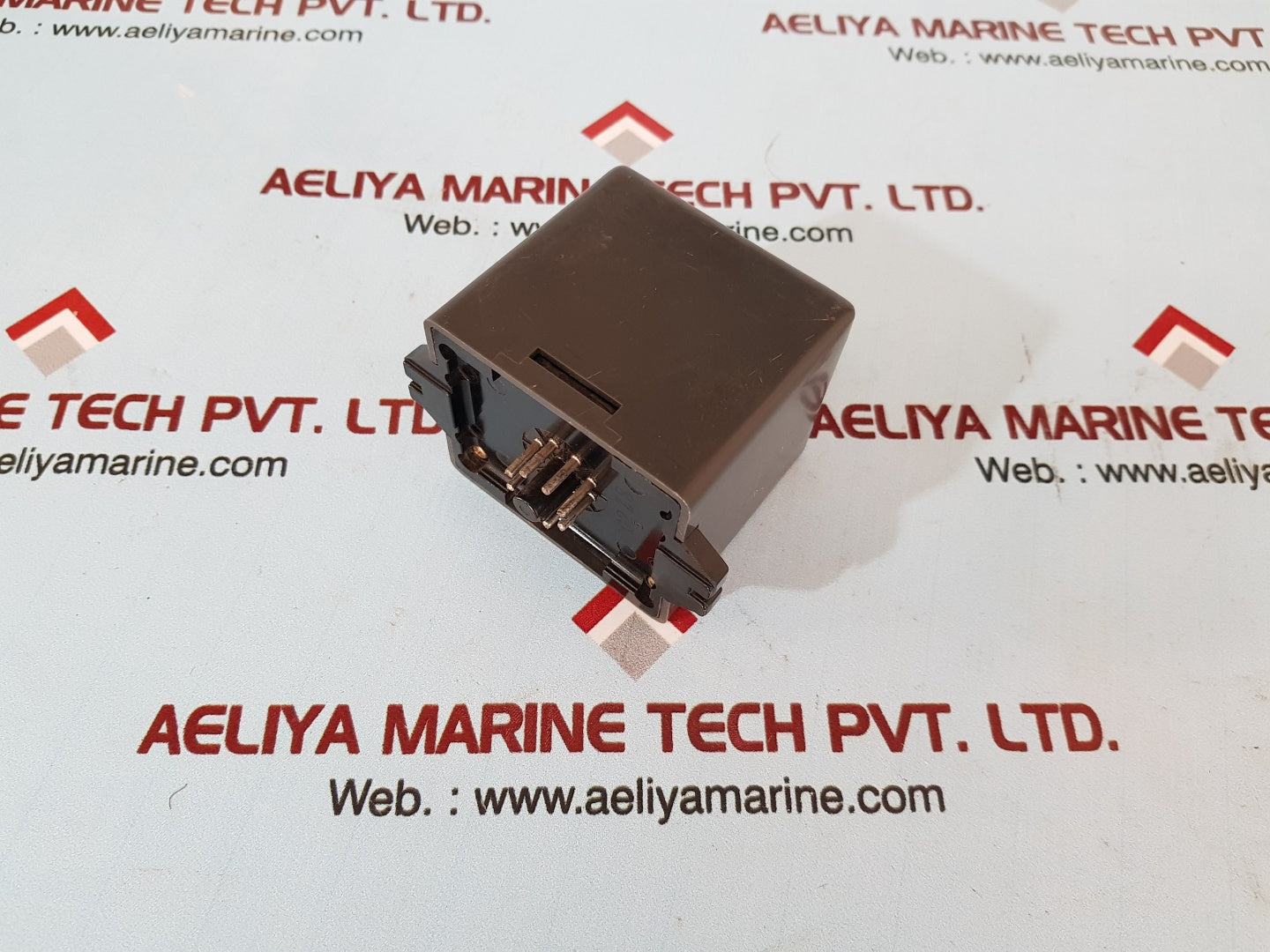 Omron 61f-gp-tk level switch