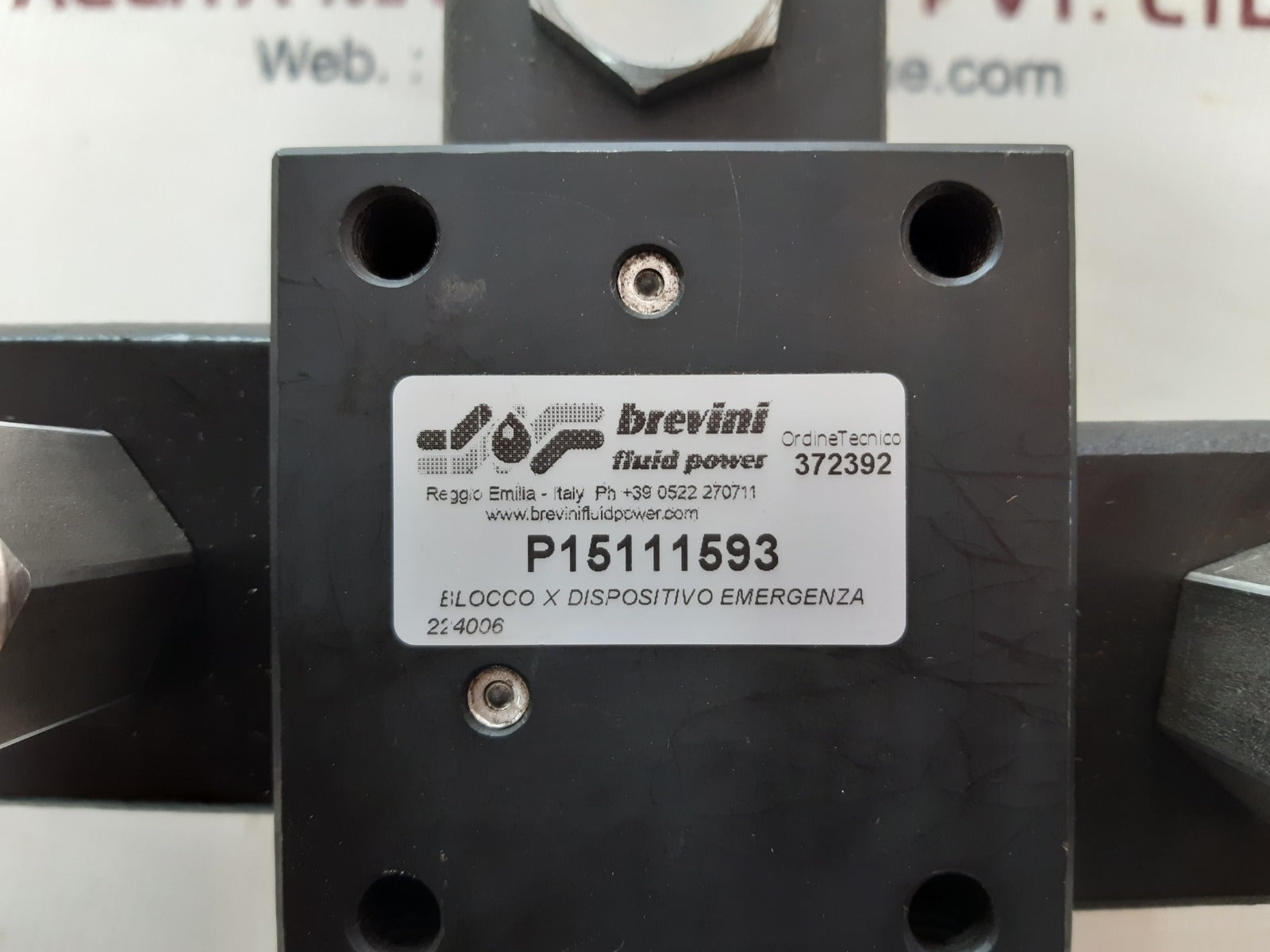 Brevini ad3np16f-1 directional valve m82101020a