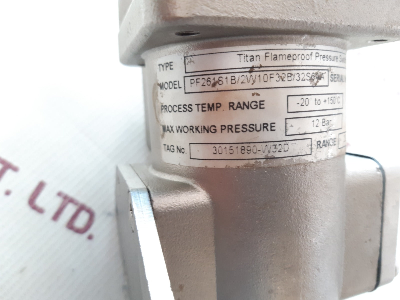 Pyropress pf261s1b/2w10f32b/32s6aa titan flameproof pressure switch
