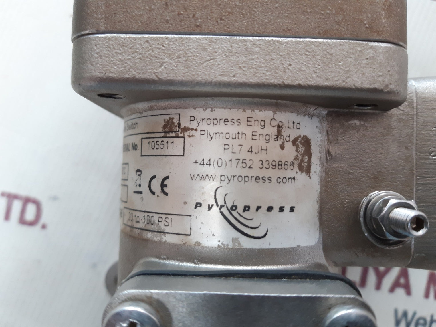 Pyropress pf261s1b/2w10f32b/32s6aa titan flameproof pressure switch