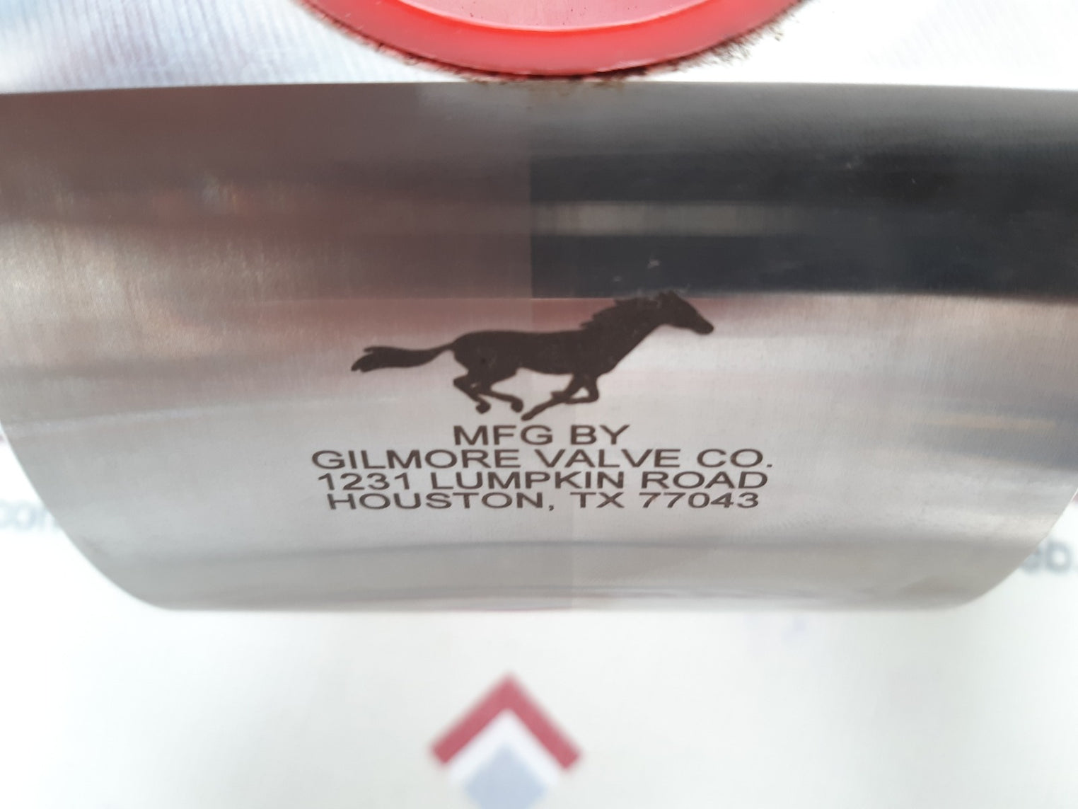 Gilmore 6318400 shuttle valve