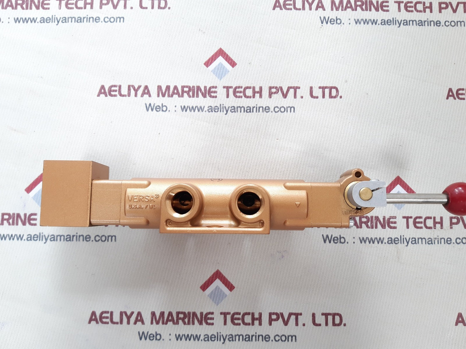 Versa vaa-4504-135-4003p four-way valve