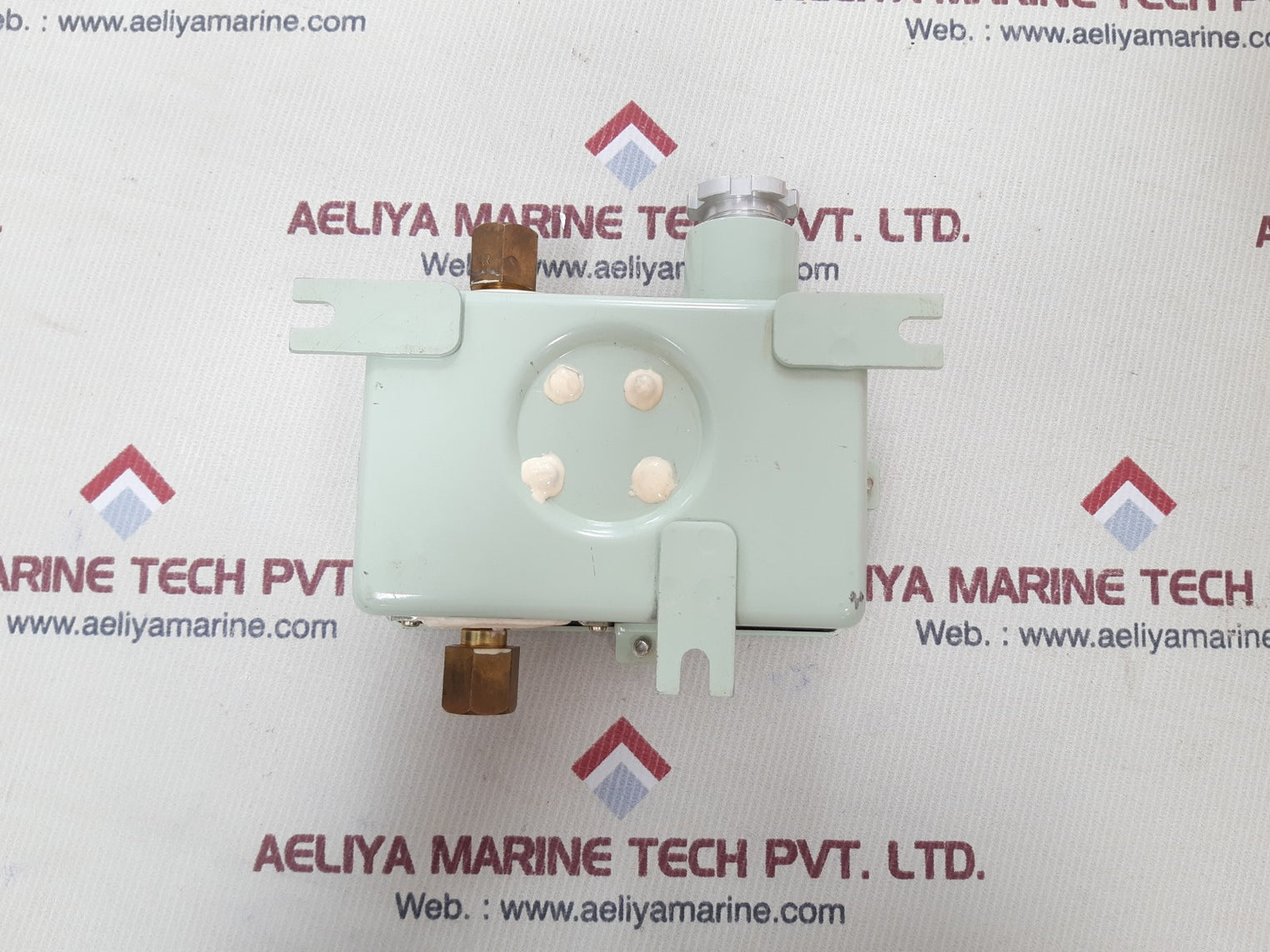 Saginomiya yns-c106wgq pressure switch