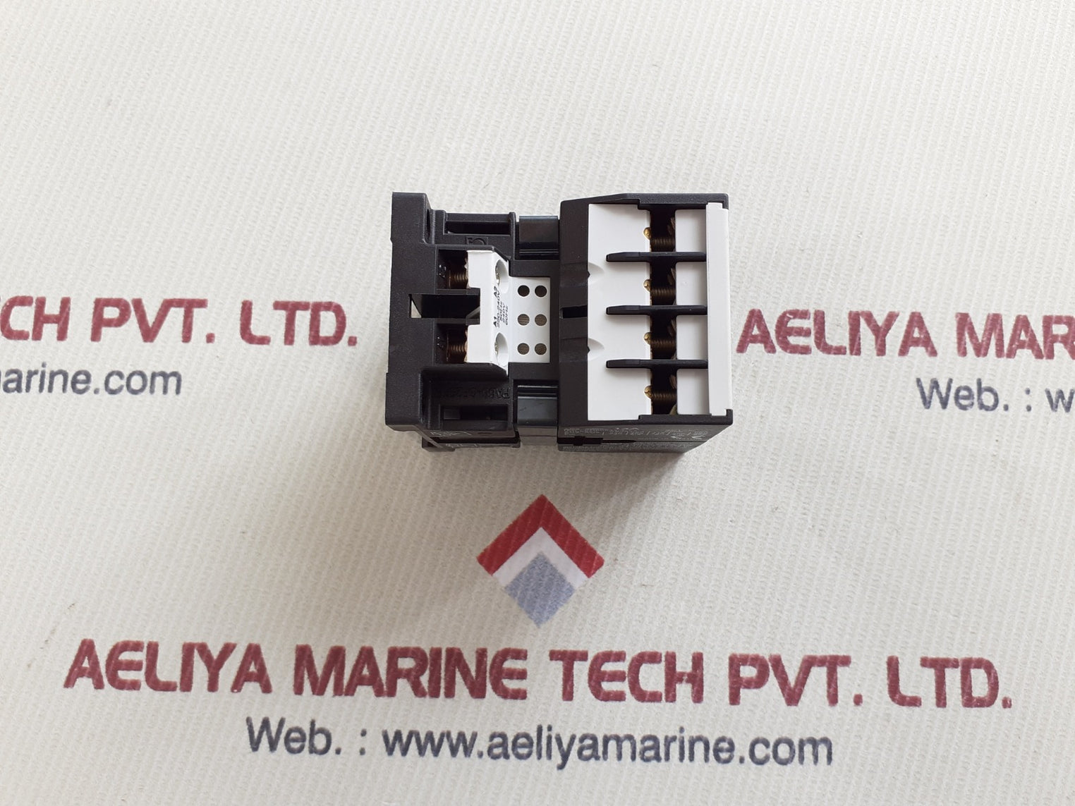 Benedikt & jager k3-14a01 230 circuit breaker