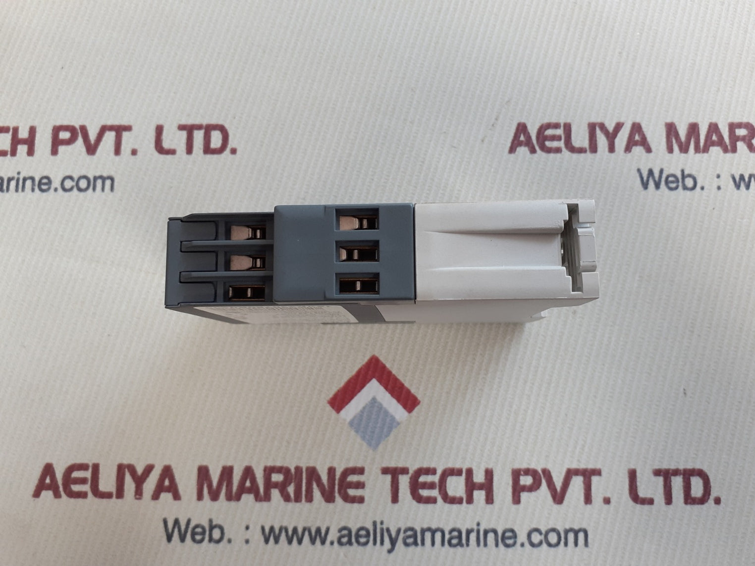 Abb cm-efs.2 monitoring relay 1svr430750r0400